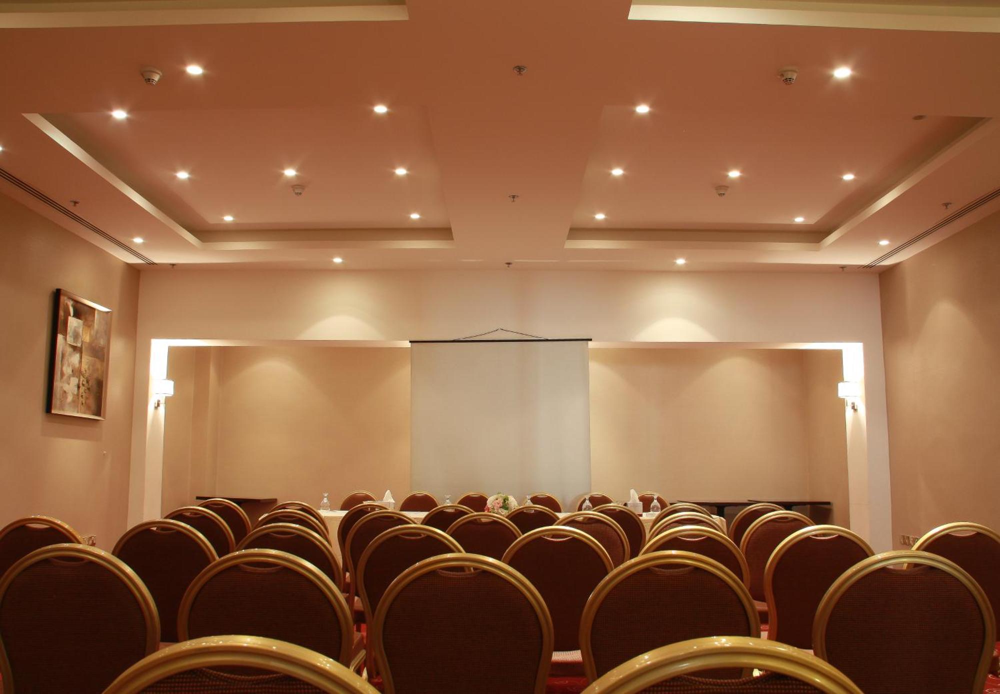 Grand Palace Hotel Amman Dış mekan fotoğraf